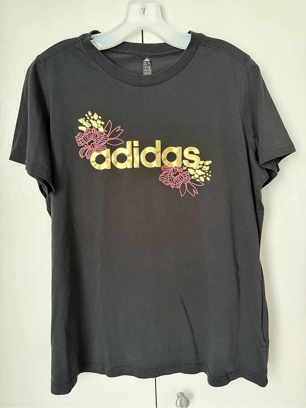 adidas Floral Graphic Tee Short Sleeve in Black & Gold Size Plus X1